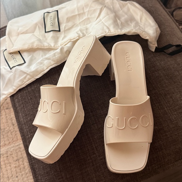 Gucci Off-White Platform Slide Sandals - Picture 1 of 7